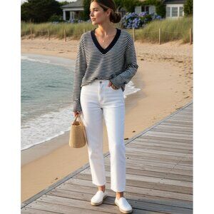 Tommy Hilfiger Women’s Striped V-Neck Sweater Medium Navy White Stripe Old Money